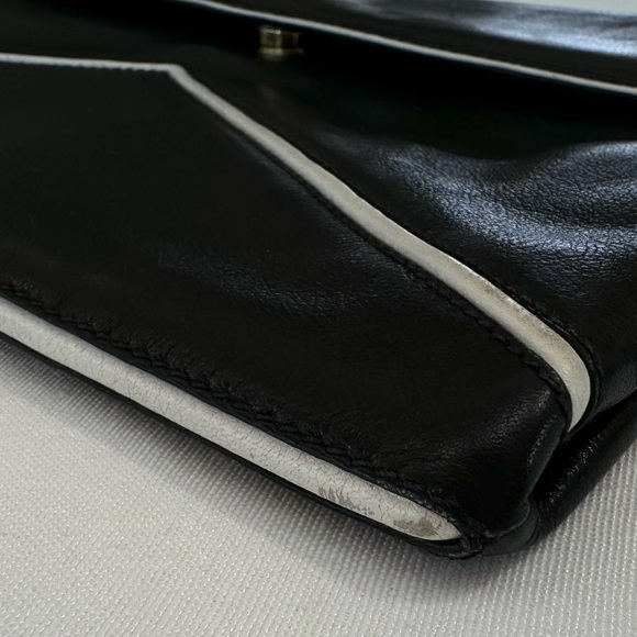 GUCCI Authentic Vintage Black Leather Clutch, Crossbody, Shoulder Bag. - Picture 11 of 13